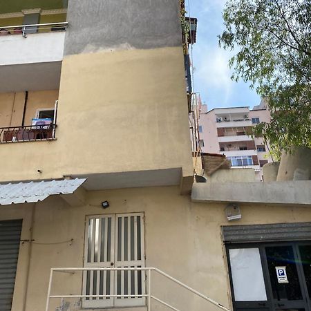 Lovely 2-Bedroom With Greenery View Durres Exterior photo