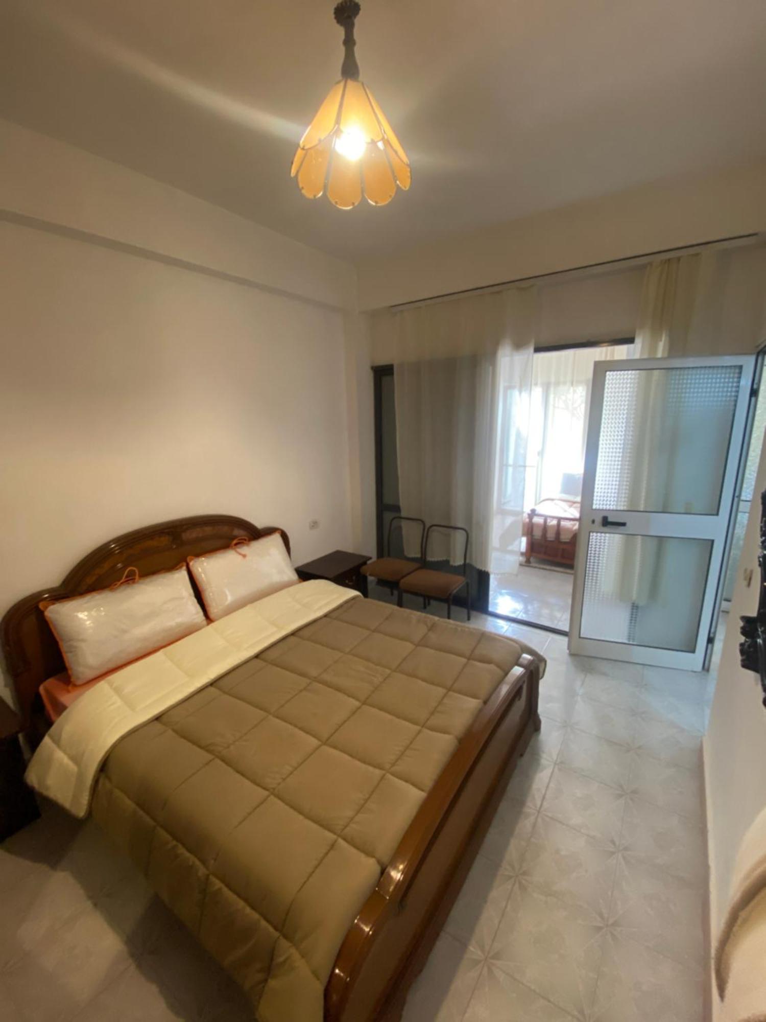 Lovely 2-Bedroom With Greenery View Durres Exterior photo